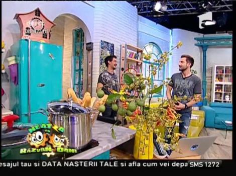 Horia Tecău, cadou special pentru Răzvan Simion şi Dani Oţil