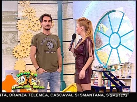 Andreea Ignat lansează videoclipul piesei "Între noi"