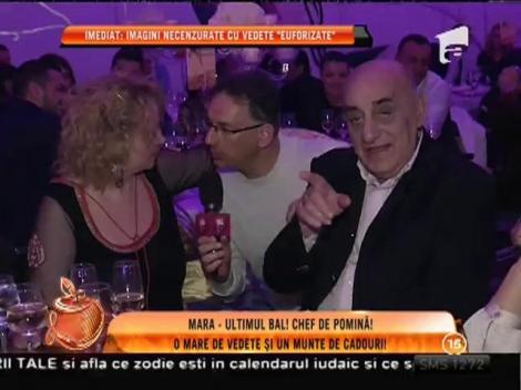 Chef de pomină la ziua Marei Bănică! Şampanie fină şi invitaţi de soi!