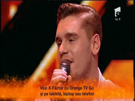 Bonnie Raitt - "I Can't Make You Love Me". Vezi interpretarea lui Paul Batinaş, la X Factor!