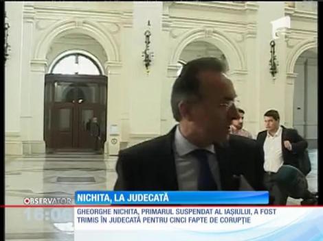 Primarul suspendat al Iaşiului, Gheorghe Nichita, trimis în judecată pentru 5 fapte de corupţie