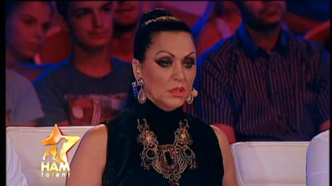 Par fioroși, dar sunt extrem de prietenoși! Linda și Amon, doi prieteni de expoziție