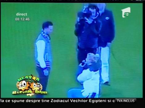 Smiley news: Ce se întâmplă când o femeie cere mâna unui bărbat pe station