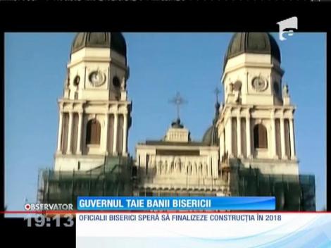 Guvernul nu mai dă bani la biserici
