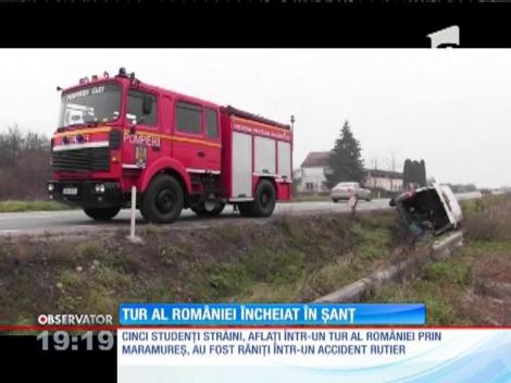Turul României s-a încheiat în şanţ pentru cinci studenţi străini,