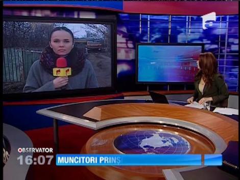 Doi muncitori, prinşi sub un mal de pământ în timp ce lucrau la reţeaua de canalizare din Snagov