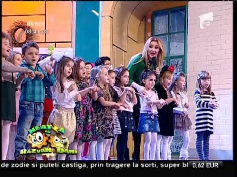 Alina Sorescu & Atelierul de Muzică pentru Copii - Mersi, Moş Crăciun