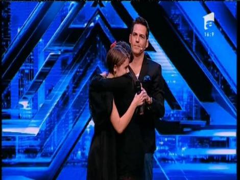 Erika Isac merge în galele live! Xenia Chitoroaga este eliminată