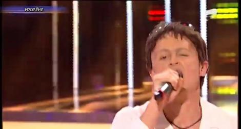 A ţopăit şi a dansat exact ca originalul! Şerban Copoţ s-a transformat în Aurel Moldoveanu