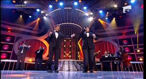 Doi artişti legendari şi un duet de pomină! Viorica şi Margherita din Clejani au devenit Ştefan Bănică şi Gică Petrescu