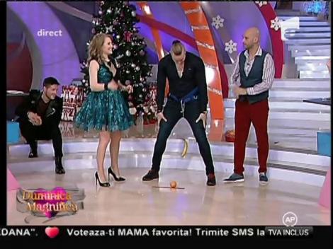 Roxana Nemeș și George, plimbă banana!