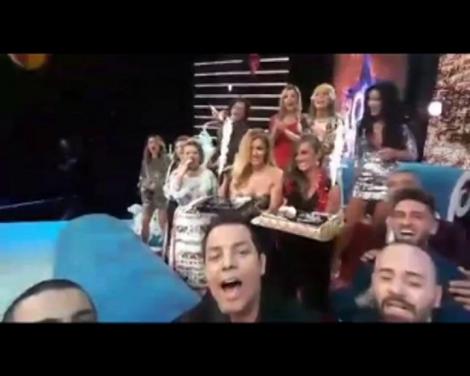 Alina Eremia și Diana Munteanu au fost sărbătoritele zilei! Surprizele s-au ținut lanț!