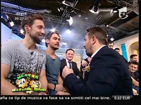 Tomato, B52 și Bravissimo s-au pus pe colindat! Cele trei grupuri din echipa lui Horia și-au surprins fanii cu "O, ce veste minunată"