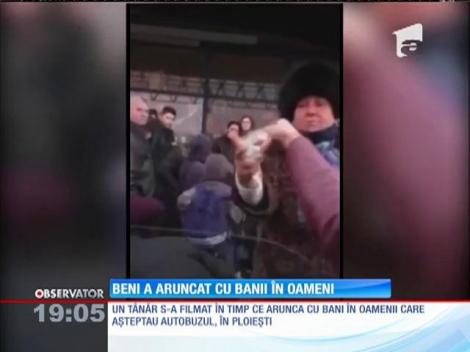 Cocalarul din Ploieşti care a aruncat cu bancnote de 1 leu într-o stația de autobuz, amendat cu 1.500 de lei