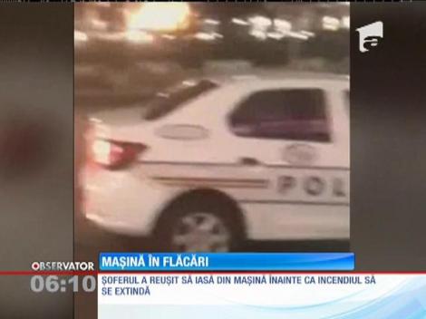 O mașină a luat foc în Capitală
