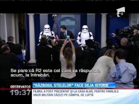 Noul episod din "Războiul Stelelor" a bătut recordul de încasări din ziua premierei, în SUA și Canada