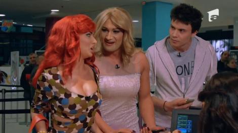 Loredana Chivu și Ana Maria Mocanu merg la cinema în mall