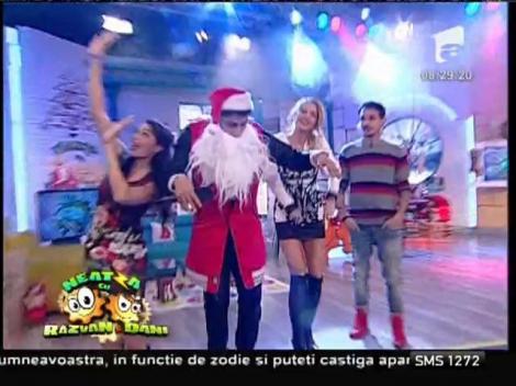 La Neatza, Connect-R se transformă în Moș Crăciun