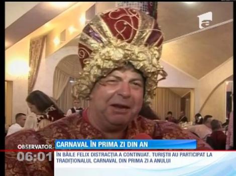 Turiștii din Băile Felix au participat la tradiționalul carnaval din prima zi a anului