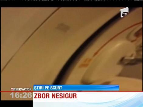 Avion cu uşa deschisă, la 3.000 de metri altitudine