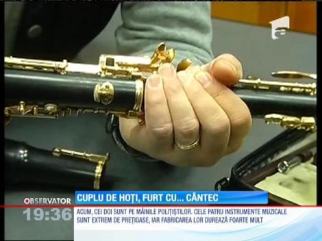 Prinşi în flagrant când încercau să vândă instrumente muzicale