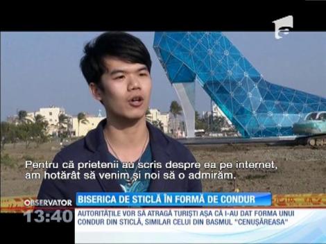 Arată ca un pantof uriaş de cristal! Legenda bisericii construite în amintirea unei tinere care a rămas fără picioare