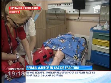 Trotuarele necurăţate au devenit patinoare, la -20 de grade Celsius