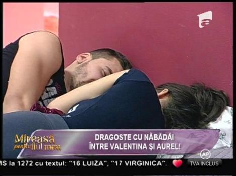Dragoste cu năbădăi între Valentina şi Aurel!