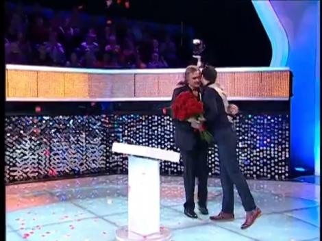 Florin Piersic și-a schimbat căsuța vocală de ziua lui! Ce mesaj au putut auzi fanii?