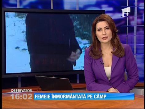 O femeie a fost înmormântată în câmp după ce preotul din comună a refuzat să o îngroape în cimitirul din sat