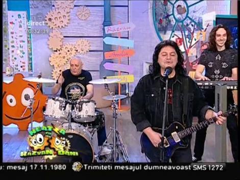 Compact - "La mulţi ani, iubirea mea"