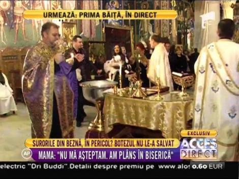 Copila care a trăit numai în beznă a fost botezată. Fetița s-a bucurat de două perechi de naşi celebri