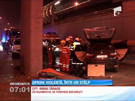 Accident în Pasajul Obor din Capitală. A intrat cu maşina într-un stâlp de beton!