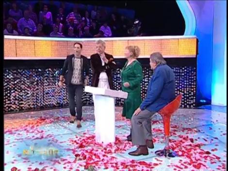 Rândul 3: "Care este cea mai apropiată localitate de mănăstirea Voroneț"?