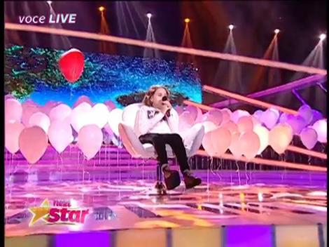 „În următoarele 48 de ore, gândiți-vă unde vă îngropați copilul”. S-a născut cu 18 malformații, iar medicii nu i-au dat nicio șansă. Mirabela ne-a încântat pe scena „Next Star”