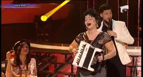 În seara asta, Catanga poate să bea! Paula Chirilă a câștigat prima ediţie a noului sezon "Te cunosc de undeva!"