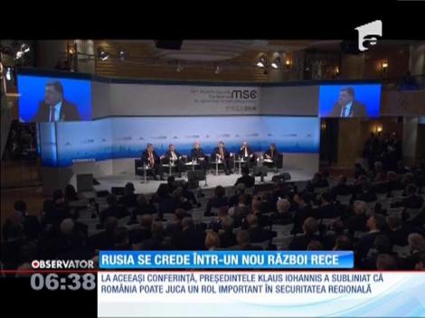 Premierul rus Dmitri Medvedev a acuzat NATO că redeschide Războiul Rece