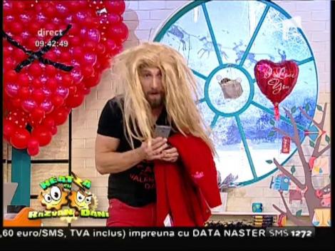 Dani arată metoda de încălzire a Flaviei înainte de a începe antrenamentul pentru tango