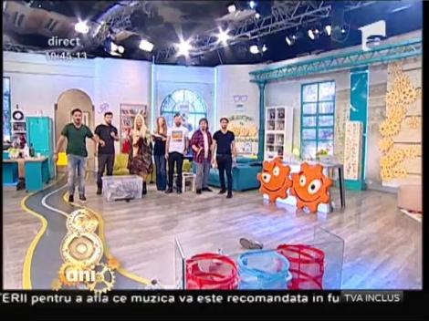 Delia şi Doru Todoruţ s-au întrecut în aruncatul pantofilor la coş