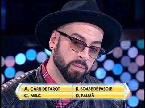 Rândul 7: "În ce ghicește o pirandă când îți dă cu ghiocul"?