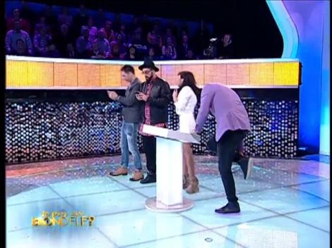 Ce ciudățenii ascund în telefonul mobil? Rubi, CRBL și Connect-R se dau singuri de gol!