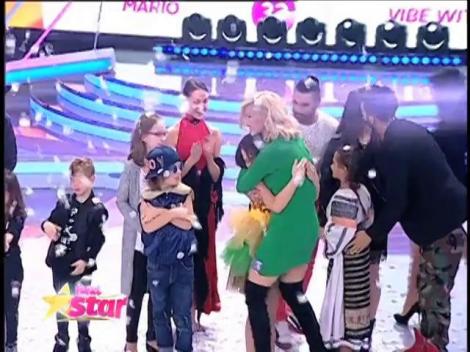 Ea este un fel de Nadia Comăneci, la Next Star! Daria Văcăroiu a câştigat a doua ediție din sezonul 6, cu patru de 10!