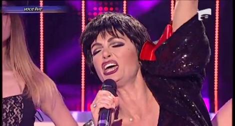 Anca Ţurcaşiu se transformă în Liza Minnelli - "New York, New York"