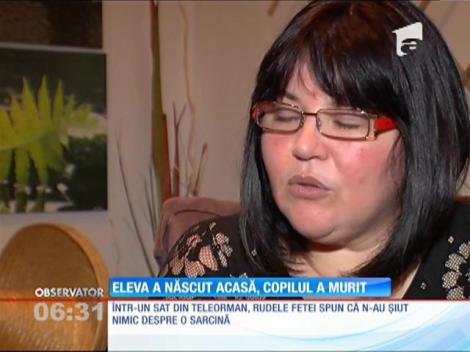 Adolescentă de 17 ani a născut singură acasă