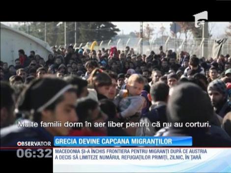 Proteste ale imigranţilor blocaţi în Grecia, după ce Macedonia şi-a închis graniţa