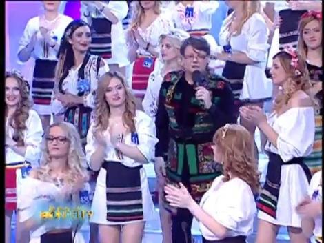 Daniela Condurache, Laura Lavrig și Fuego luptă împotriva armatei blondelor lui Dan Negru!