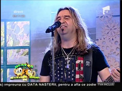 Mâna sus cine iubește muzica rock! În platou la "Neatza" a fost super moment, pe "Ploaia”!