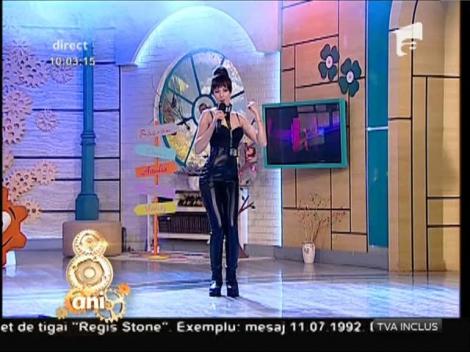 MayRa are 14 ani și multă ambiție: Vrea să fie vedetă! Ascultă "Ding Dong", prima ei piesă