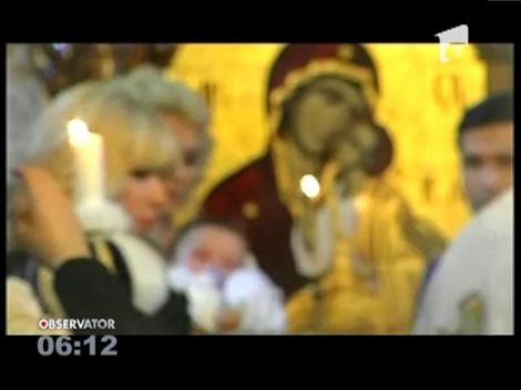 Elena Udrea, o naşă sexy!