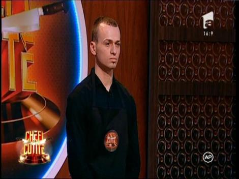 A stârnit un război între chefi, dar acum a ajuns în echipa lui Bontea! Ion Cristian Șerb și-a ascuțit cuțitele și e pregătit să înceapă bătălia!